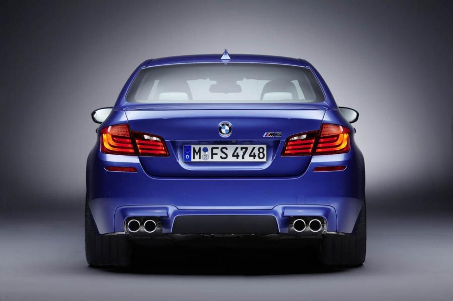  BMW M5 2012 года  (фото 186 из 319)